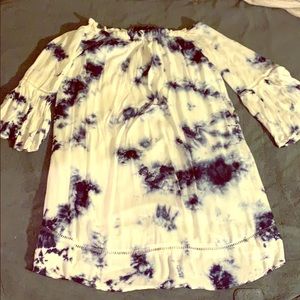 Gently used. Worn once for less than five hours